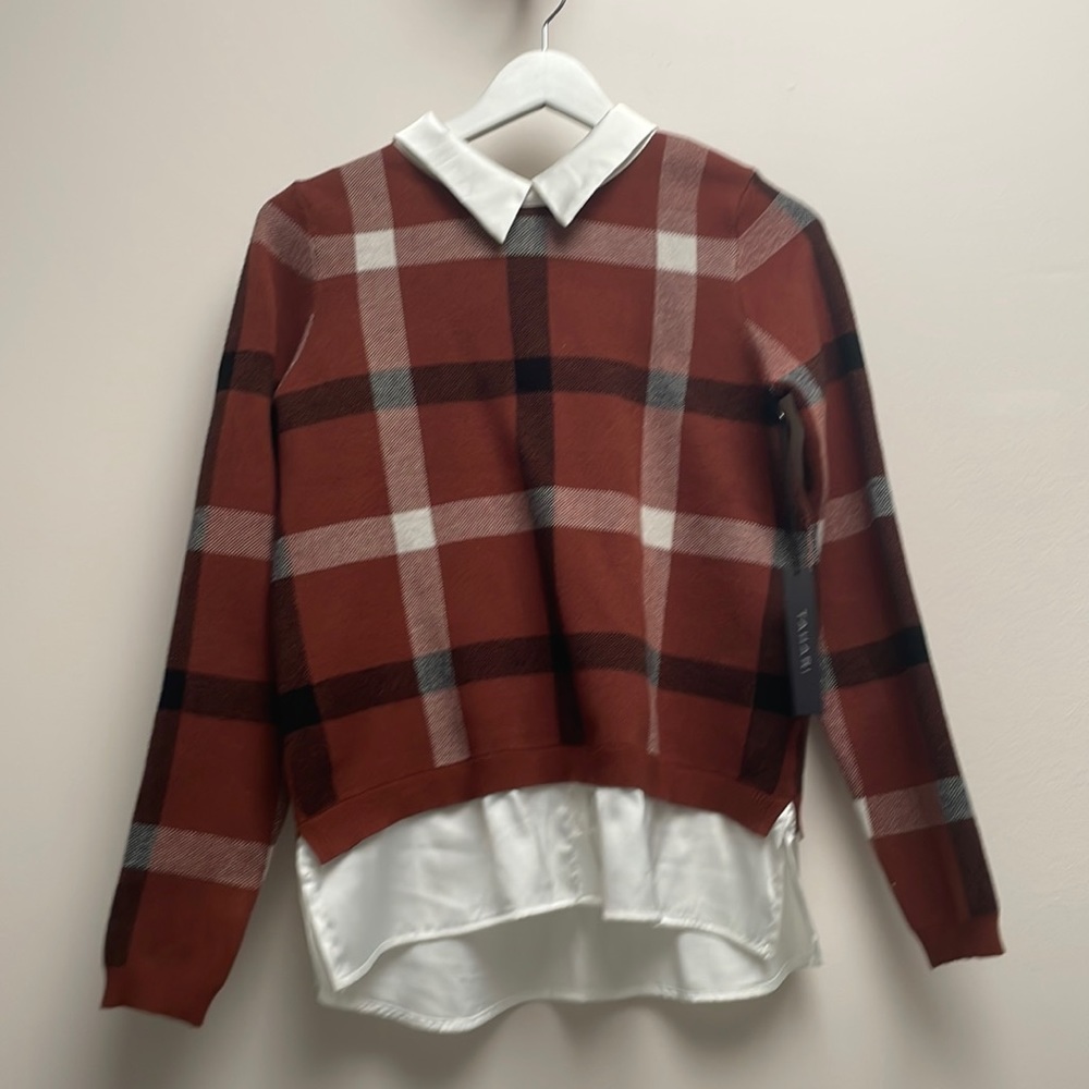 TJmaxx find item from Tahari size medium gingham pattern